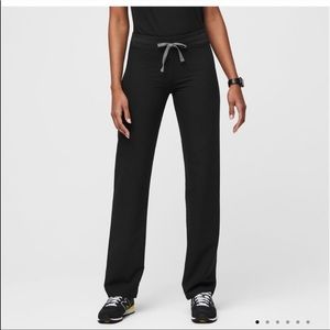 NWT FIGS Livingston Basic Scrub Pant